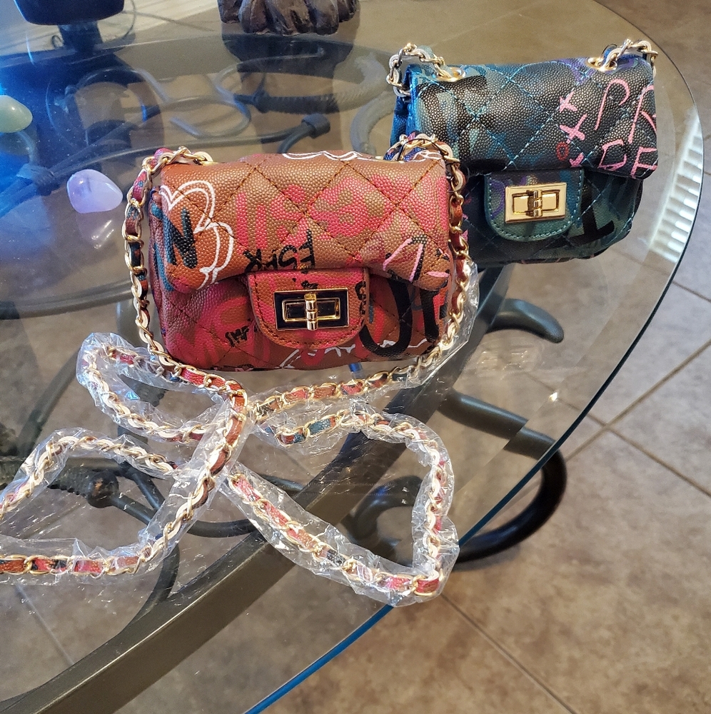 Mini Graffiti Handbag - Picture 2 of 3